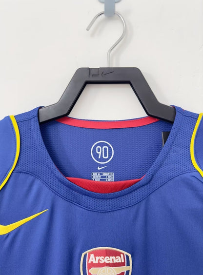 Man's Retro Jersey Arsenal Team - 2004/05
