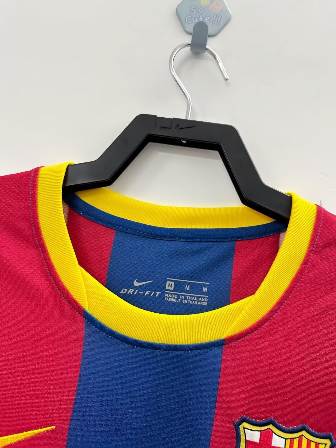 Man's Retro Long Sleeve Barcelona Team - 2010/11