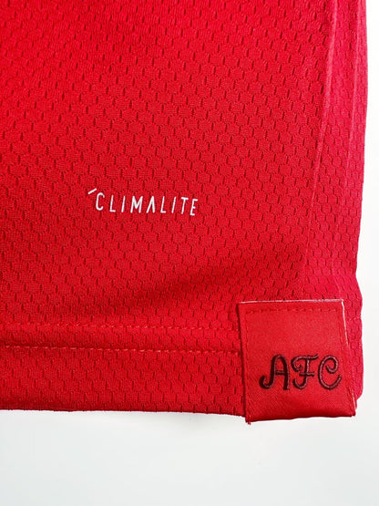 Man's Retro Jersey Arsenal Team Home  - 2019/20