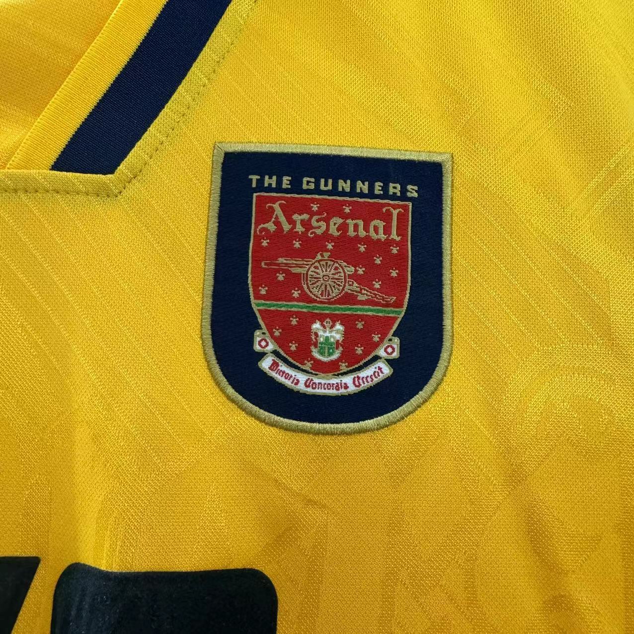 Man's Retro Jersey Arsenal Team Away- 1996/1997