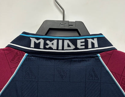 Man's Retro Jersey West Ham Team - 1999