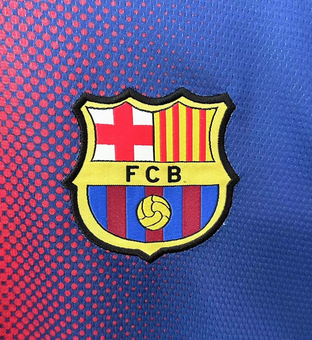 Man's Retro Long Sleeve Barcelona Team - 2012/13