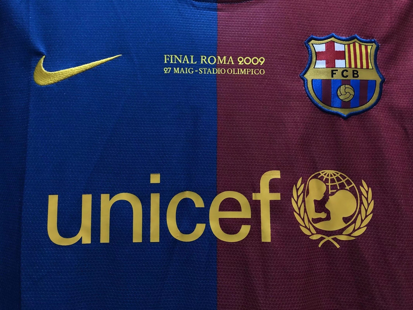 Man's Retro Jersey Barcelona Team Champions League Home - 2008/09