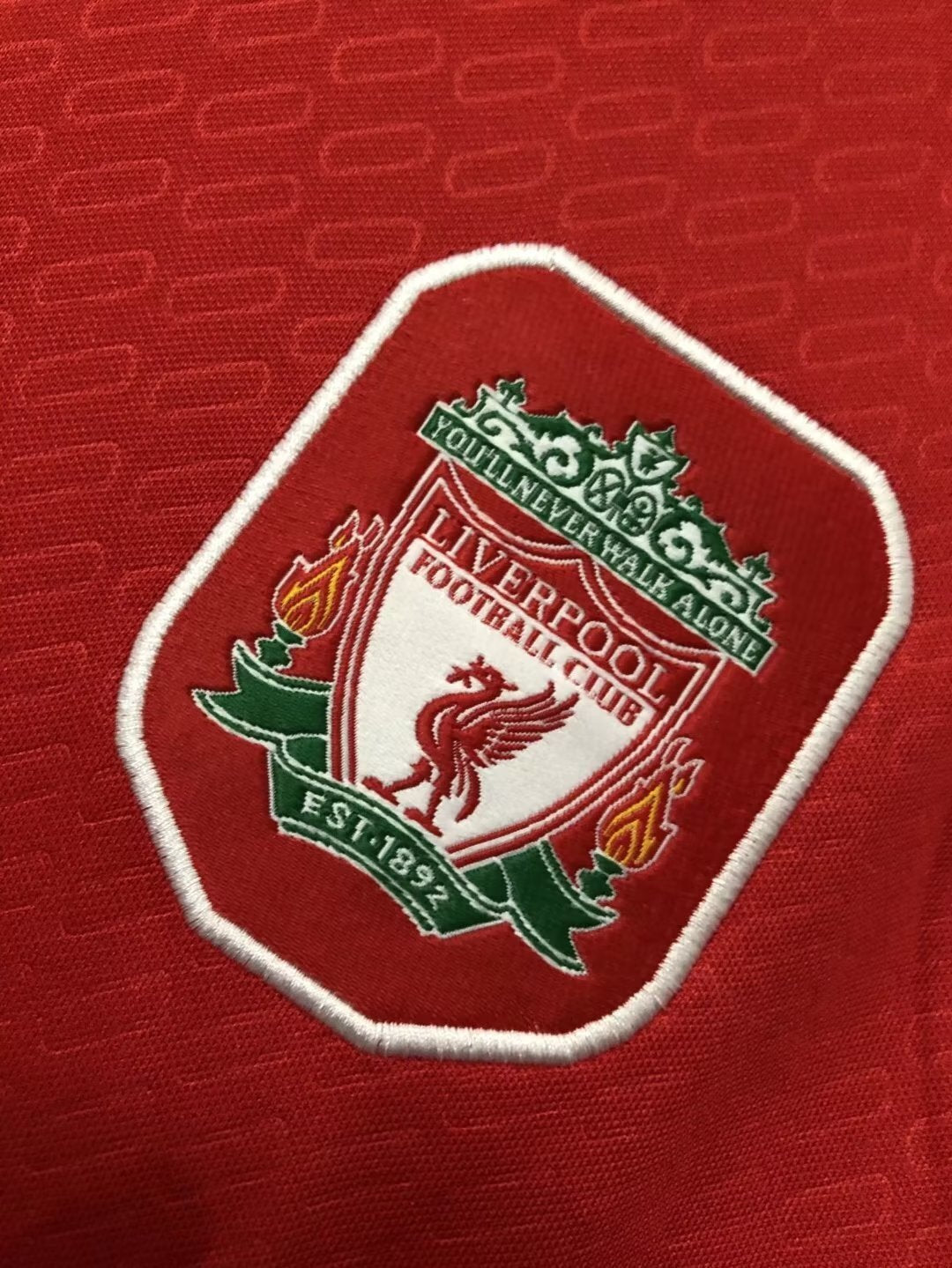 Man's Retro Jersey Liverpool Team - 2004/05