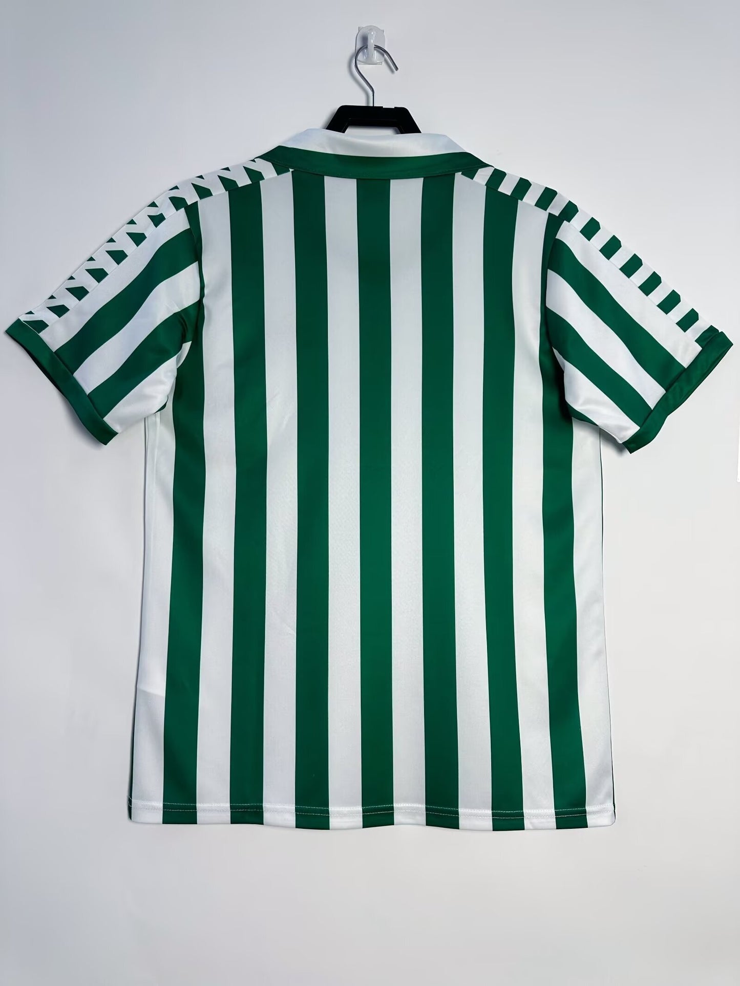 Man's Retro Jersey Real Betis Team - 1982/85