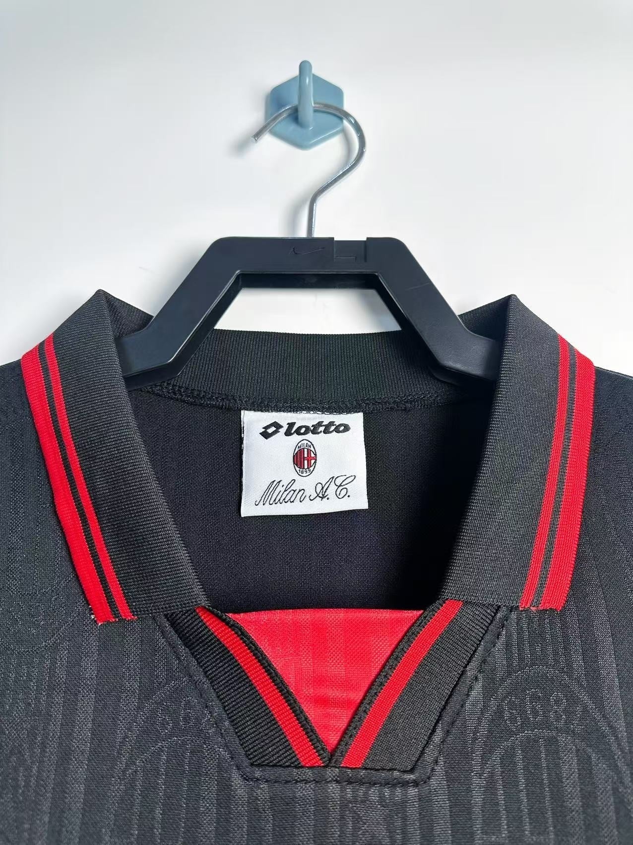 Man's Retro Jersey Milan Team Sanke - 1997/98