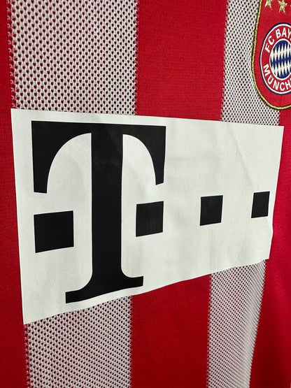 Man's Jersey Bayern Munchen Team Home -  2010/11