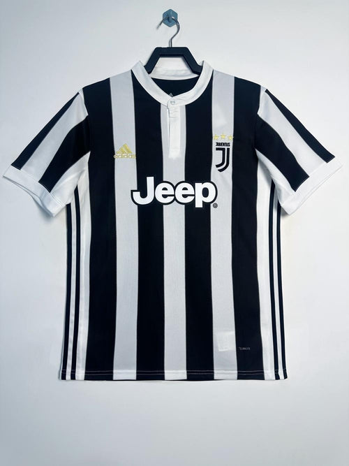 Man's Retro Jersey Juventus Team Home - 2017/18