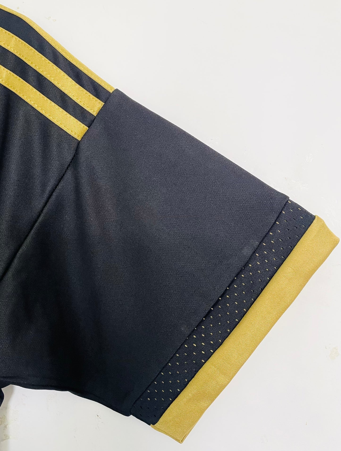 Man's Retro Jersey Juventus Team - 2015/16