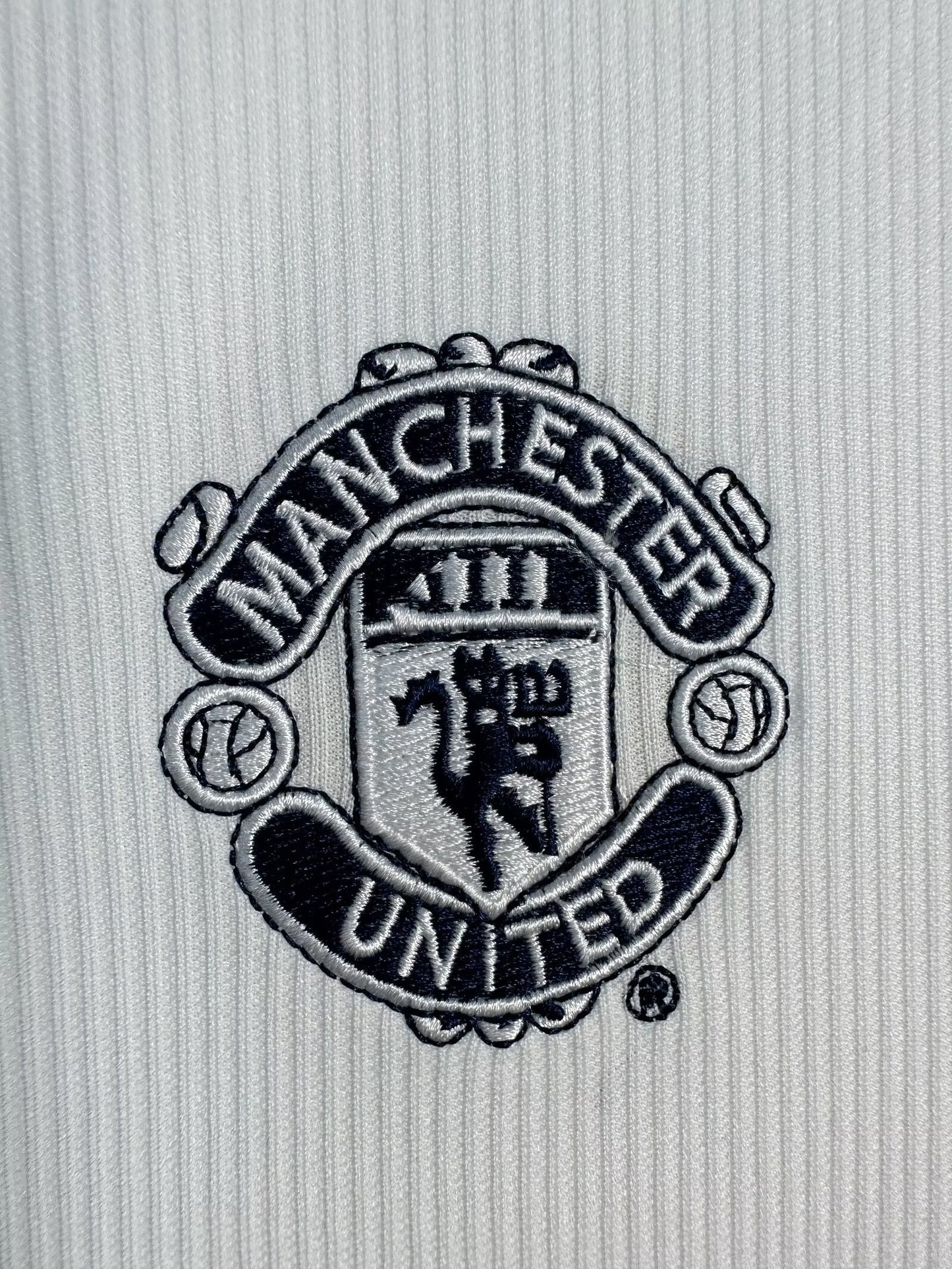 Retro Long Sleeve Manchester United - 2000/01