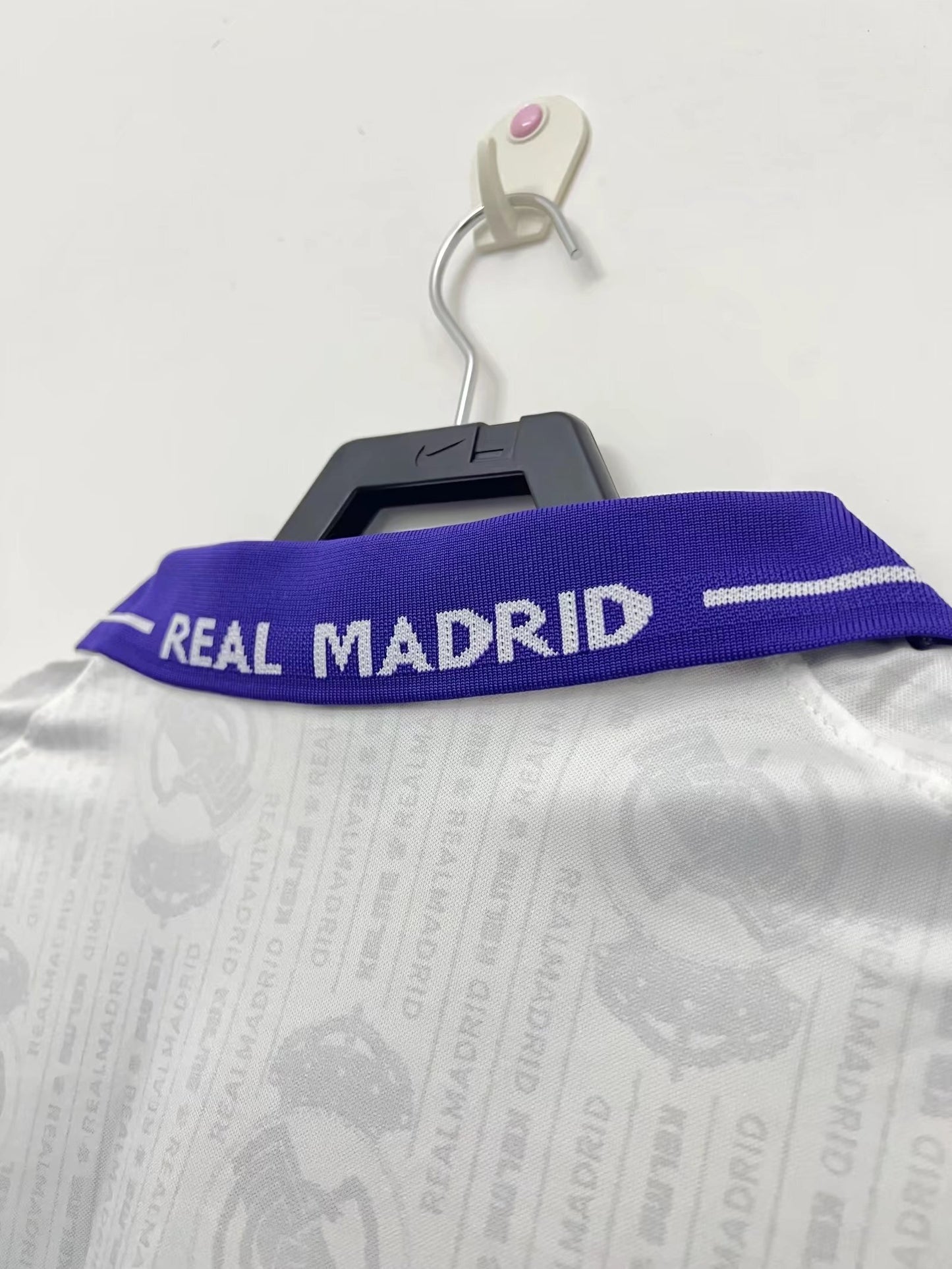 Man's Retro Jersey Real Madrid Team - 1996/97