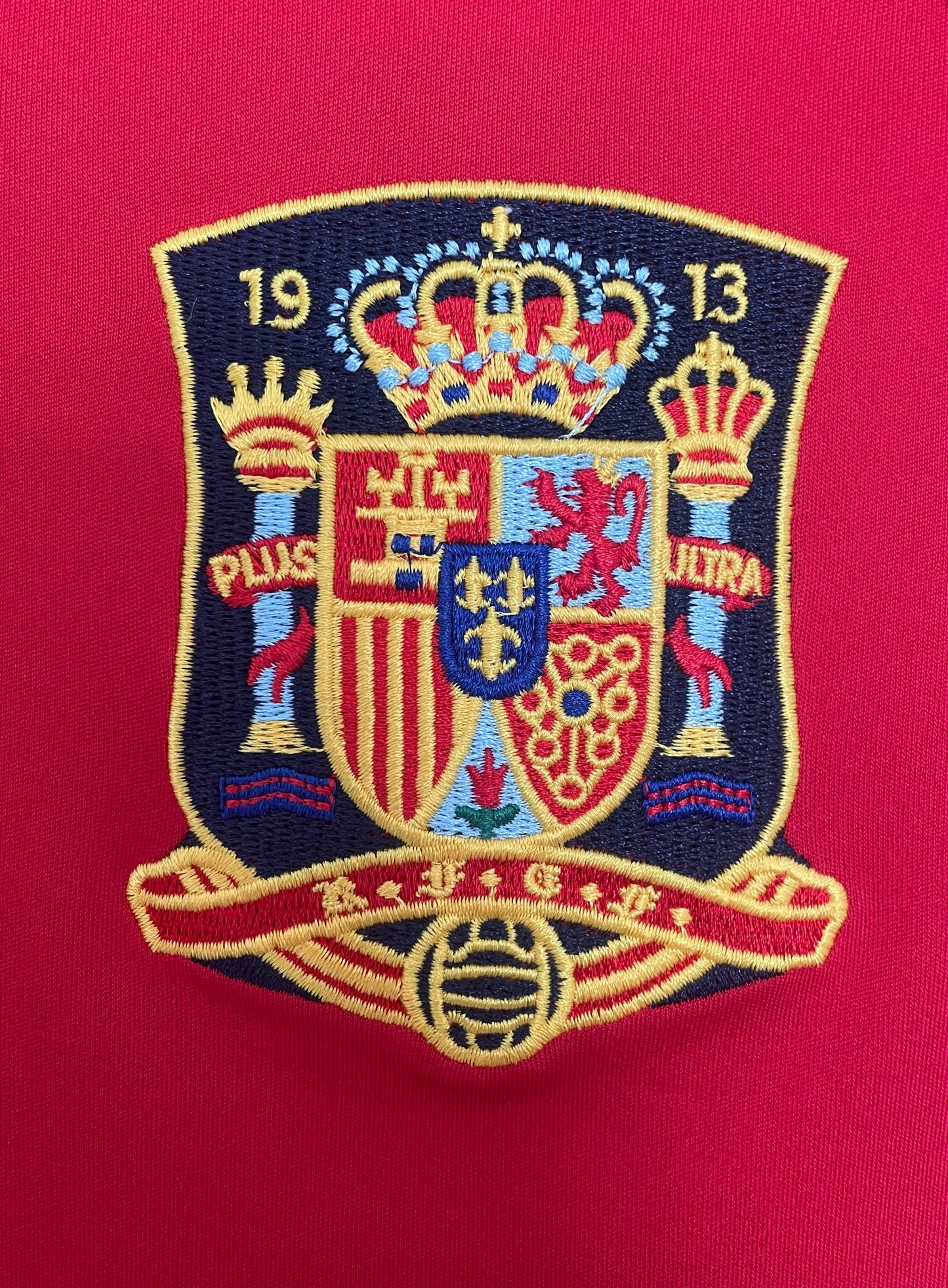 Man's Retro Jersey Spain National Team - 2008
