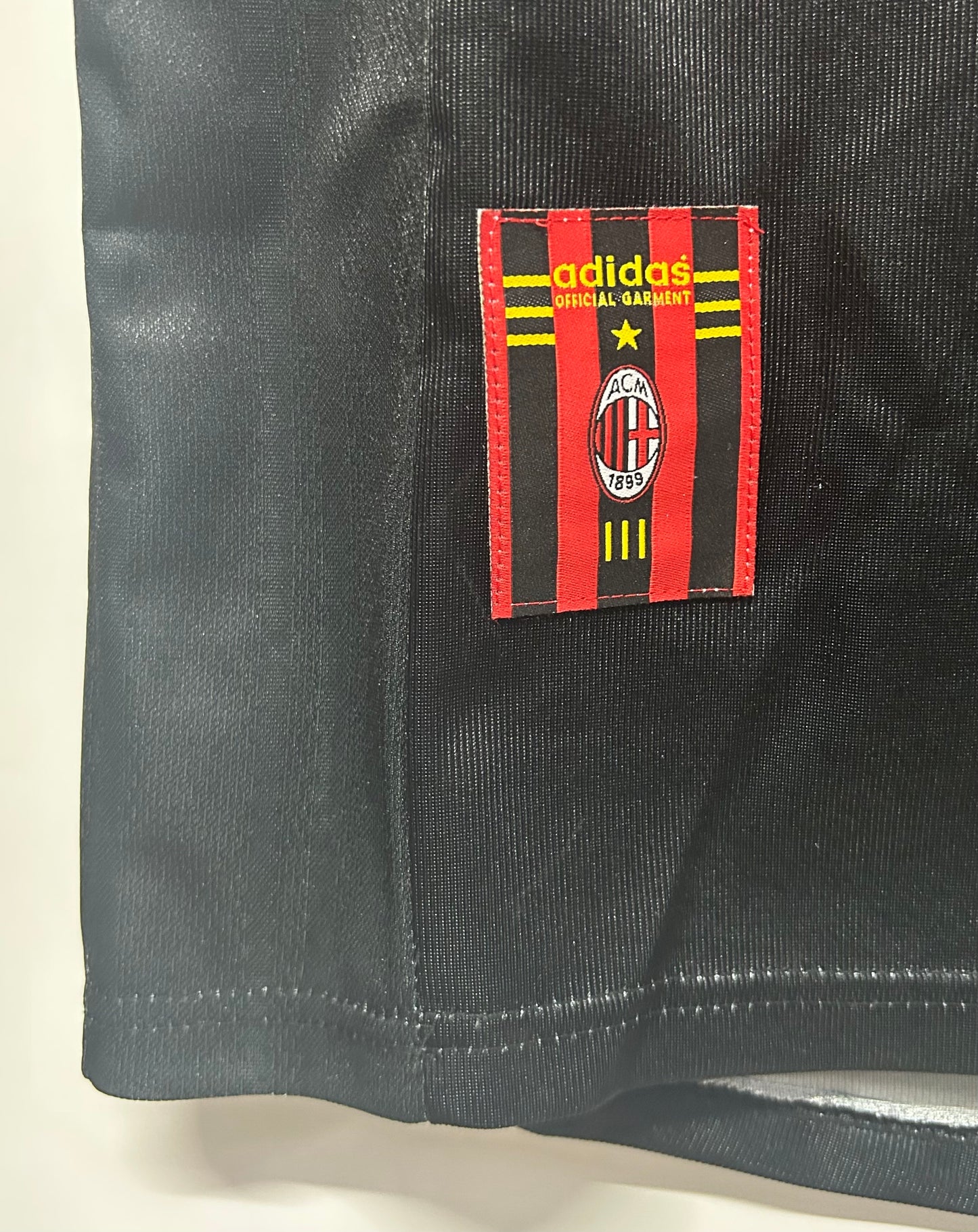 Man's Retro Jersey Milan Team - 1998/1999