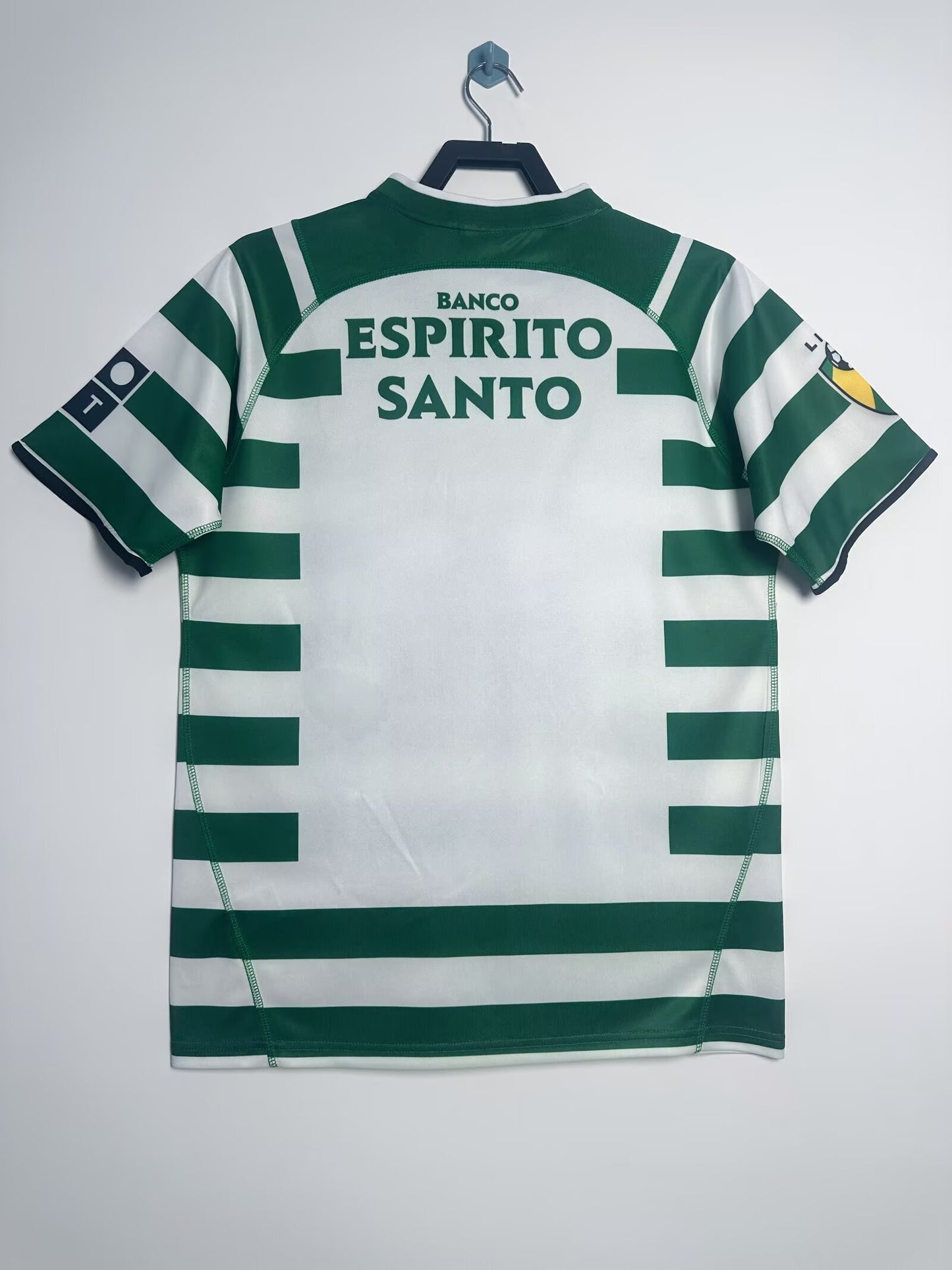 Man's Retro Jersey Lisboa Team - 2003/04