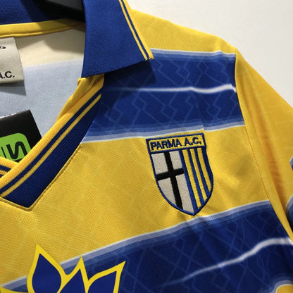 Man's Retro Jersey Parma Calcio Team Home - 1998/99