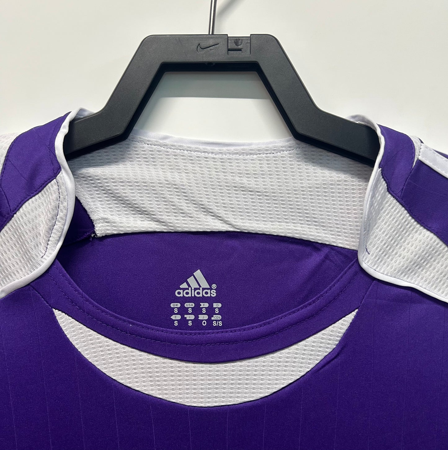 Man's Retro Jersey Real Madrid Team Away - 2006/2007