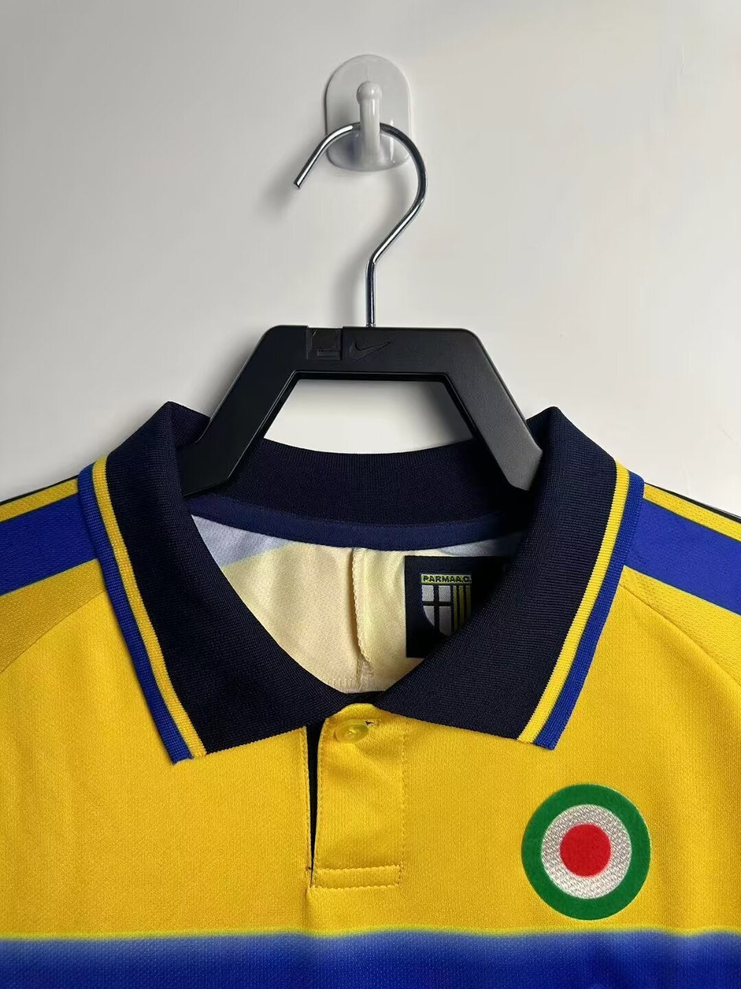 Man's Retro Jersey Parma Calcio Team Home - 1999/00