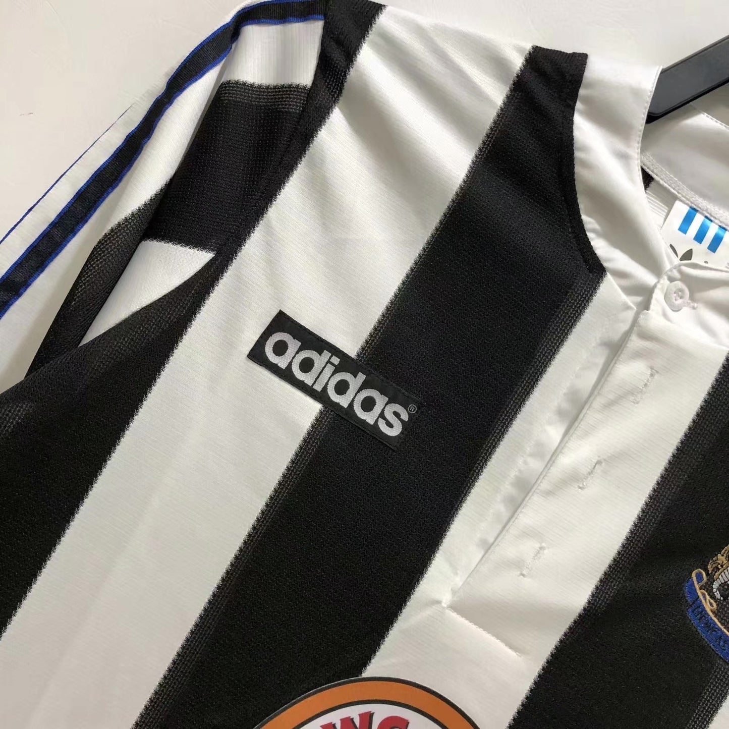 Man's Retro Long Sleeve Newcastle Team - 1995/97