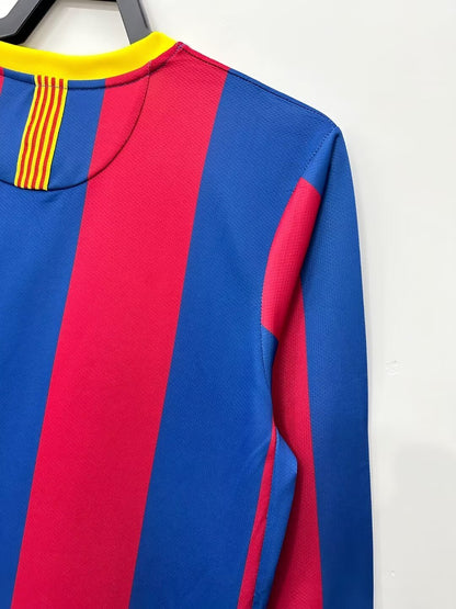 Man's Retro Long Sleeve Barcelona Team - 2010/11