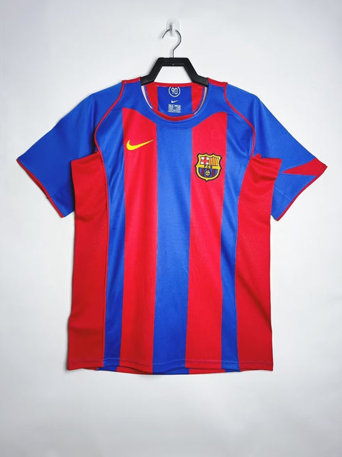 Man's Retro Jersey Barcelona Team Home - 2004/2005
