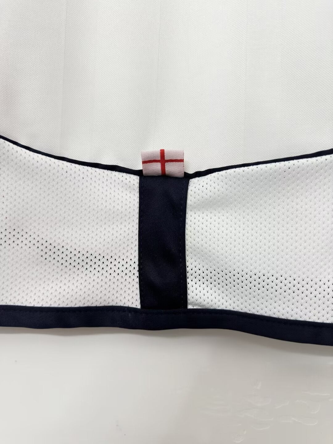 Man's Retro Jersey England National Team - 2002