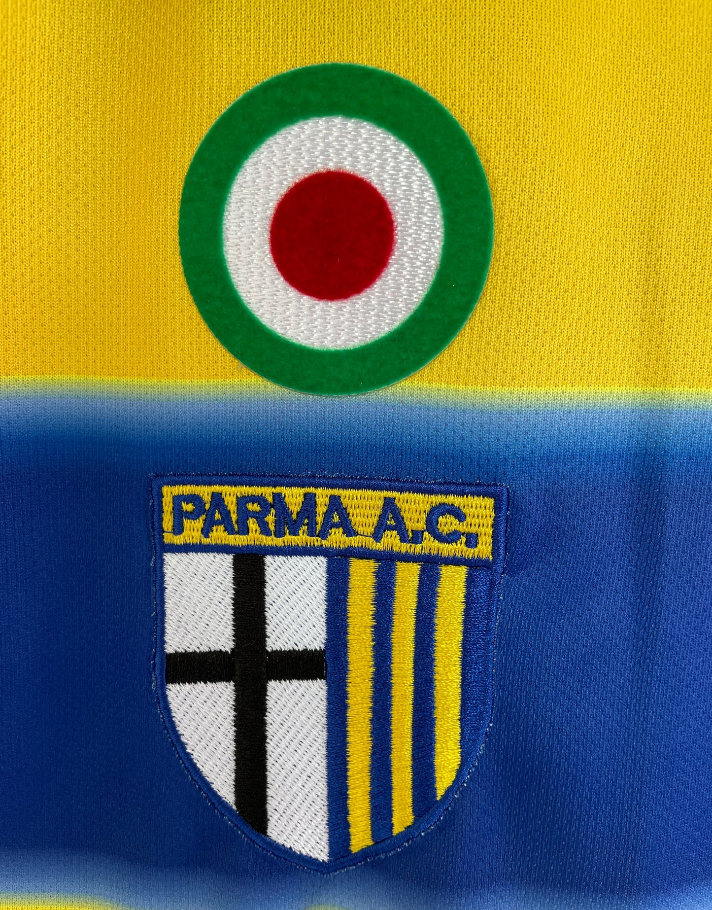 Man's Retro Jersey Parma Calcio Team Home - 1999/00