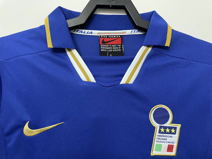 Man's Retro Jersey Italy National Team - 1996