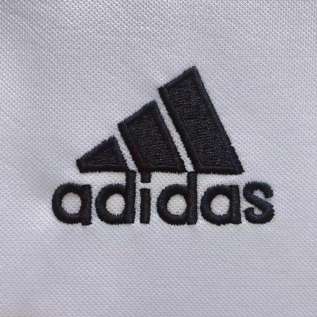Man's Retro Jersey Real Madrid Team Champions League Home - 2002/03