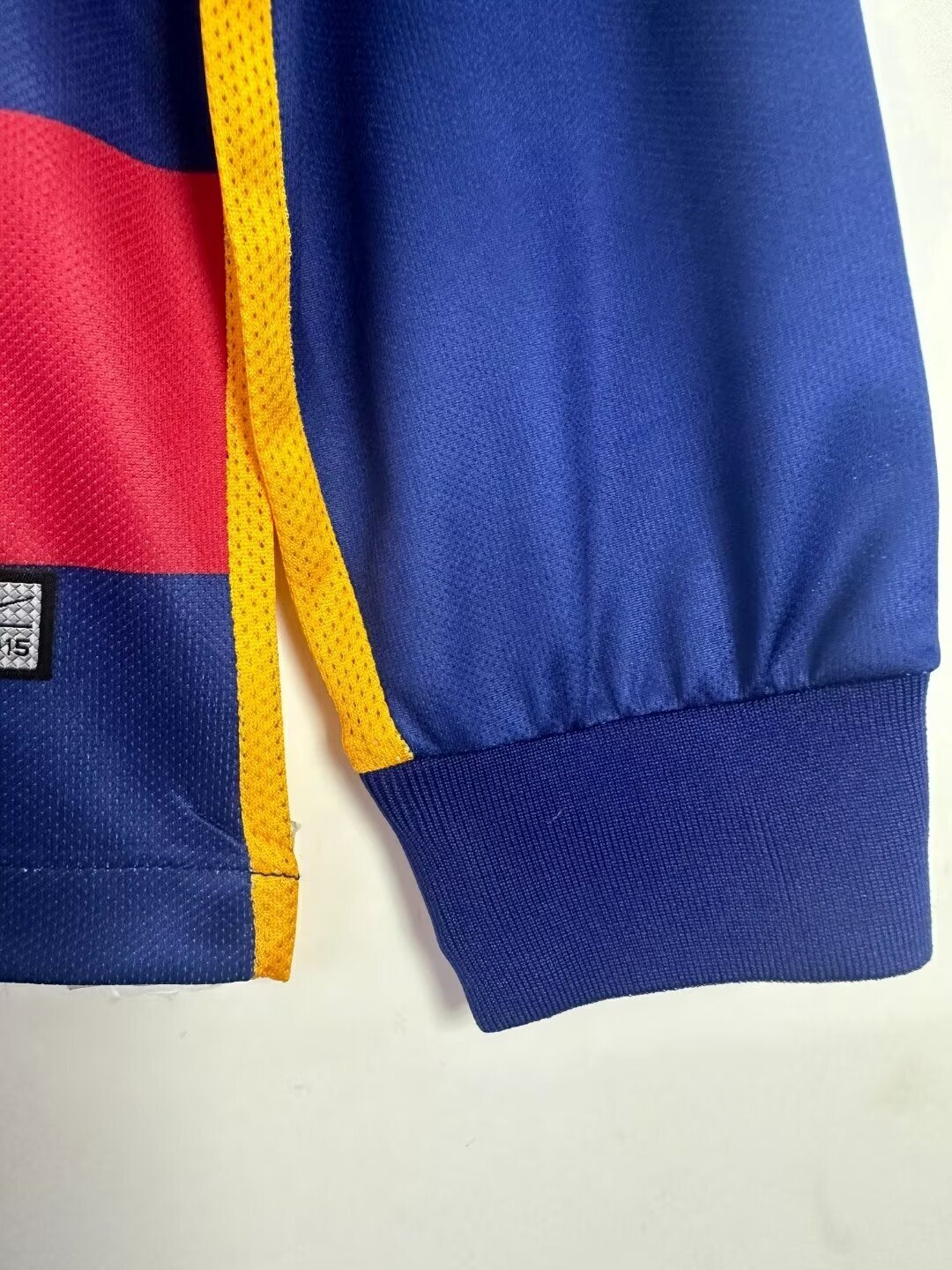Man's Retro Long Sleeve Barcelona Team 2015/16
