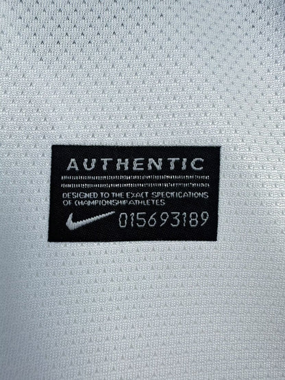 Retro Long Sleeve Manchester United Away  - 2010/11