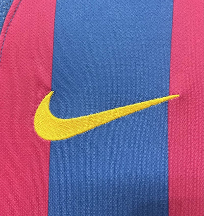 Man's Retro Long Sleeve Barcelona Team - 2005/06