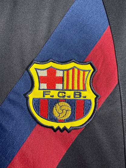 Man's Retro Jersey Barcelona Team - 2002/03