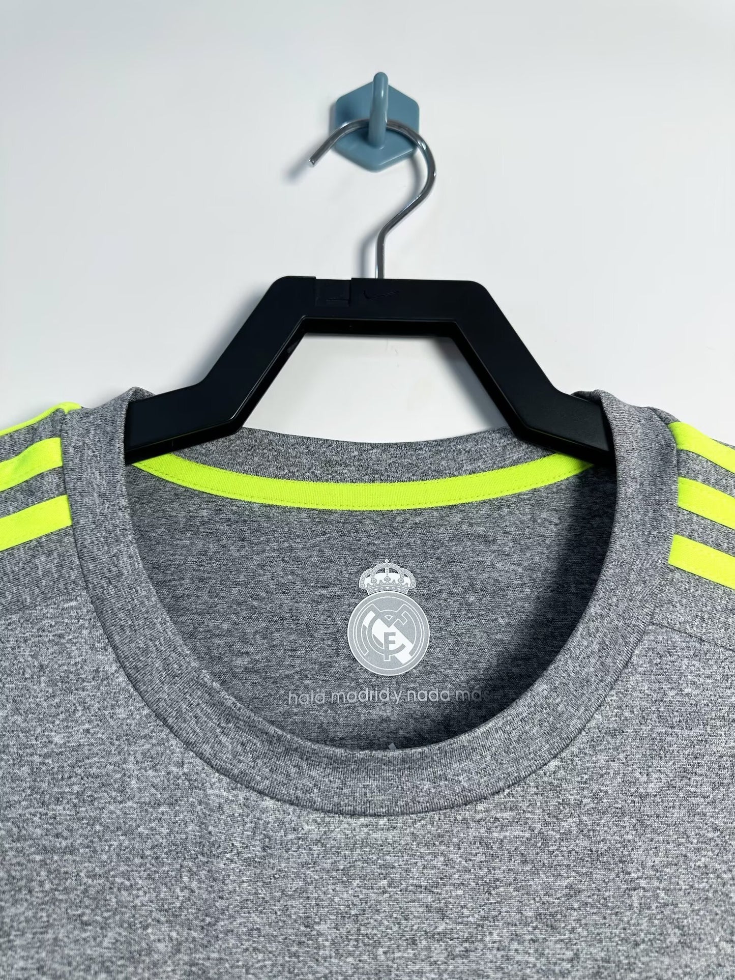 Man's Retro Jersey Real Madrid Team Away - 2015/16