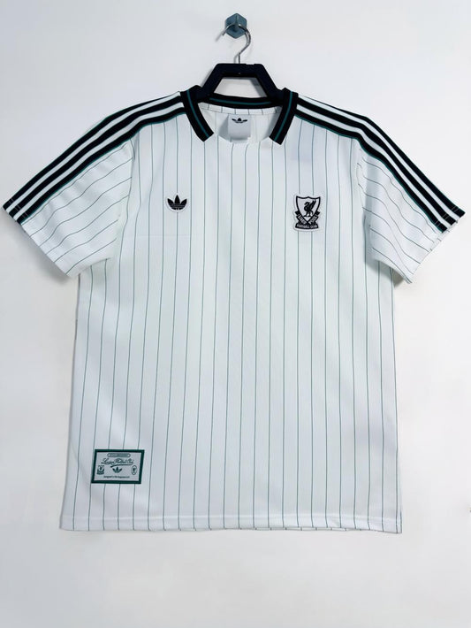 Man's Jersey Retro Liverpool White - 2025/2026