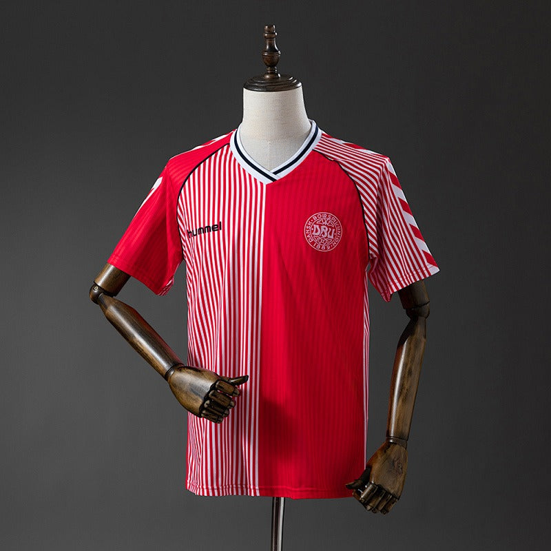 Man's Retro Jersey Denmark National Team Home- 1986